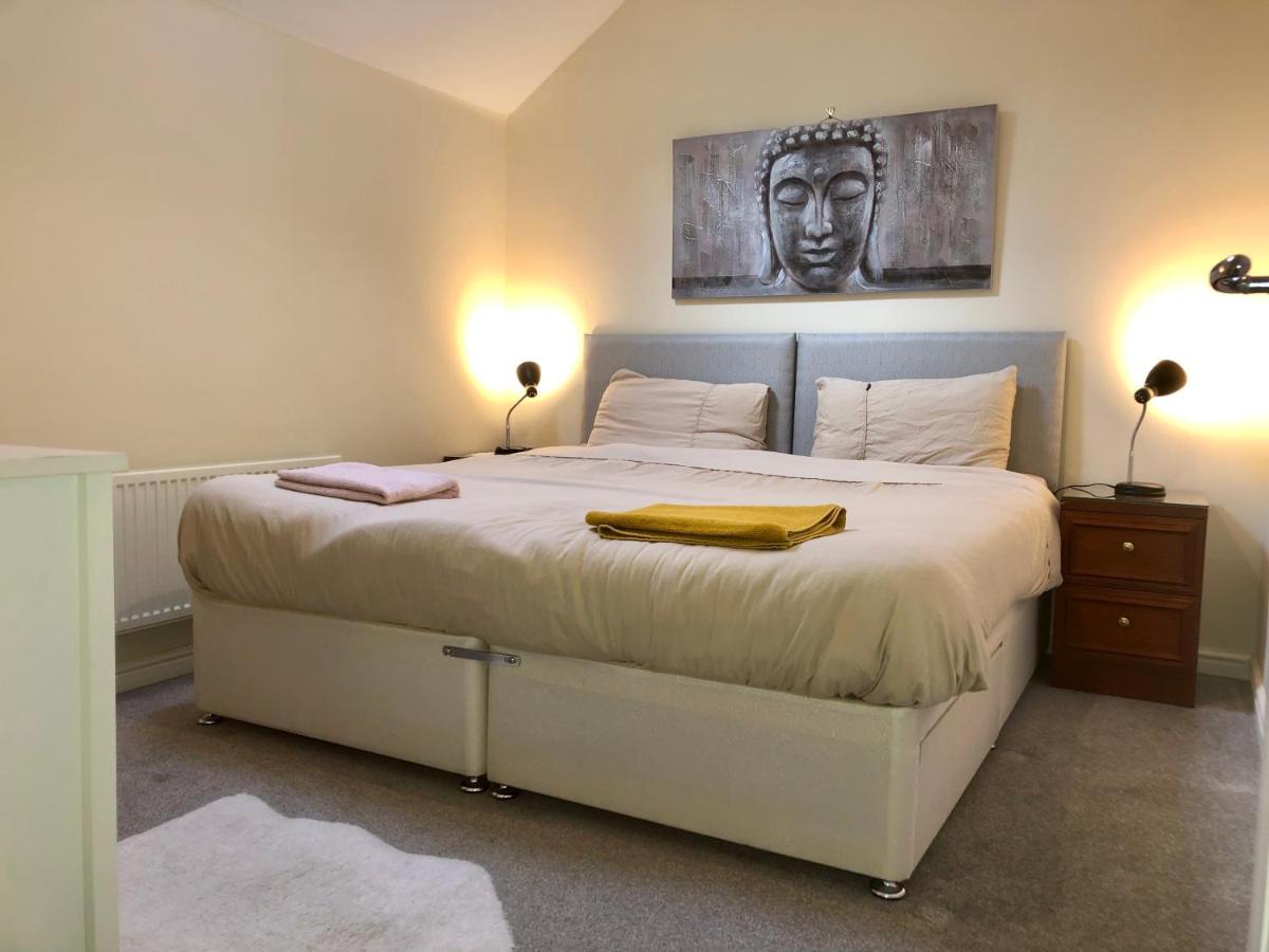 Entire Two Bed Coach House Super King Beds Turn Into Singles Villa Exeter Exterior photo